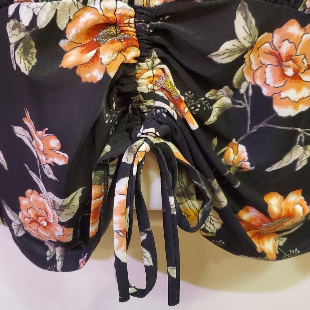 Lavish Brand Blouse, Black Multi-Color Floral, Size XL. NWOT - Picture 6 of 7